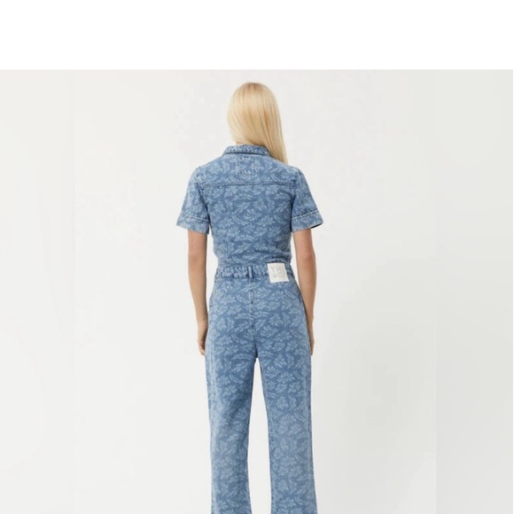 AFENDS Zuri New Denim Jumpsuit In Vintage Floral Pront
$127 $159 Size: L | - Picture 8 of 9